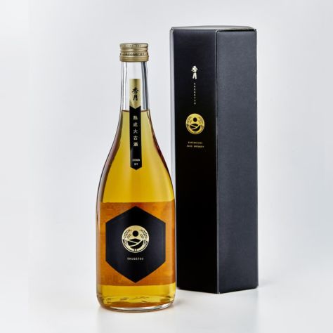 秀月 熟成大古酒(黒)