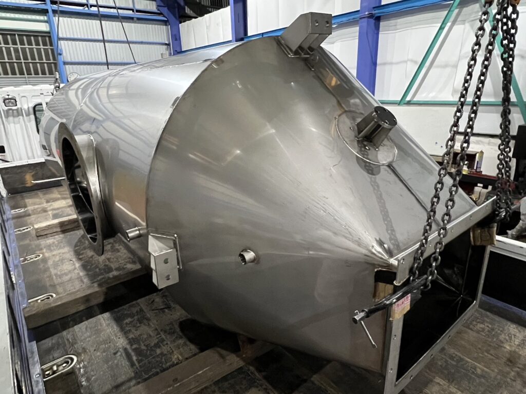 ステンレス製シュート