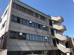 社屋外観2