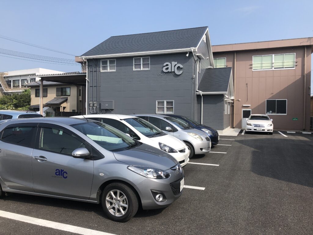 本社外観