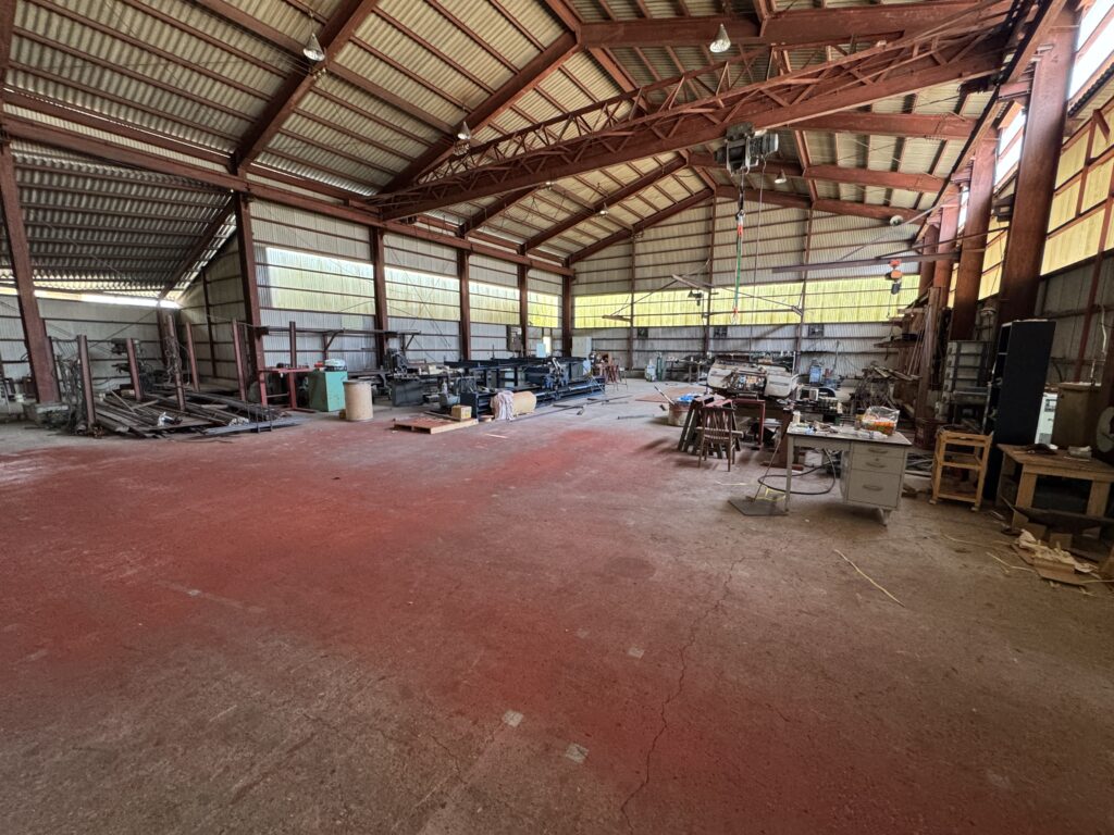 製造工場